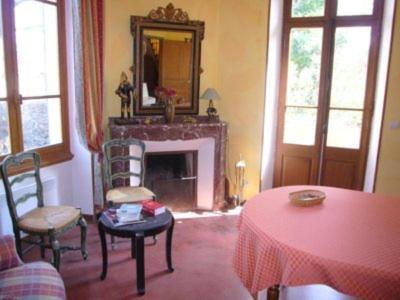 Bed and Breakfast Mas Montluzia Cascastel-des-Corbieres Экстерьер фото