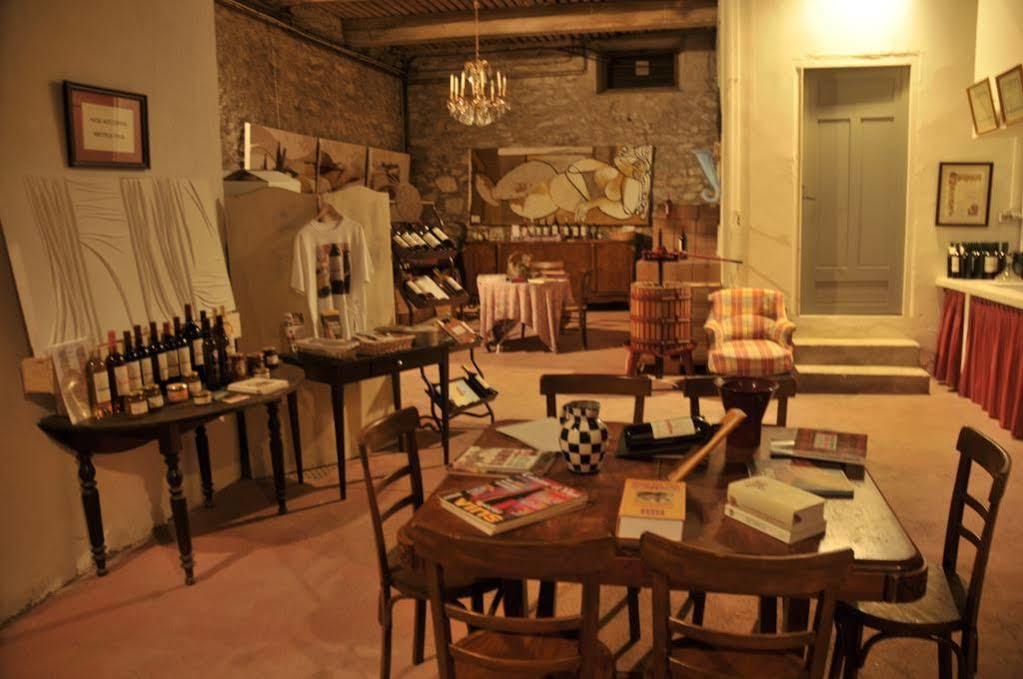 Bed and Breakfast Mas Montluzia Cascastel-des-Corbieres Экстерьер фото